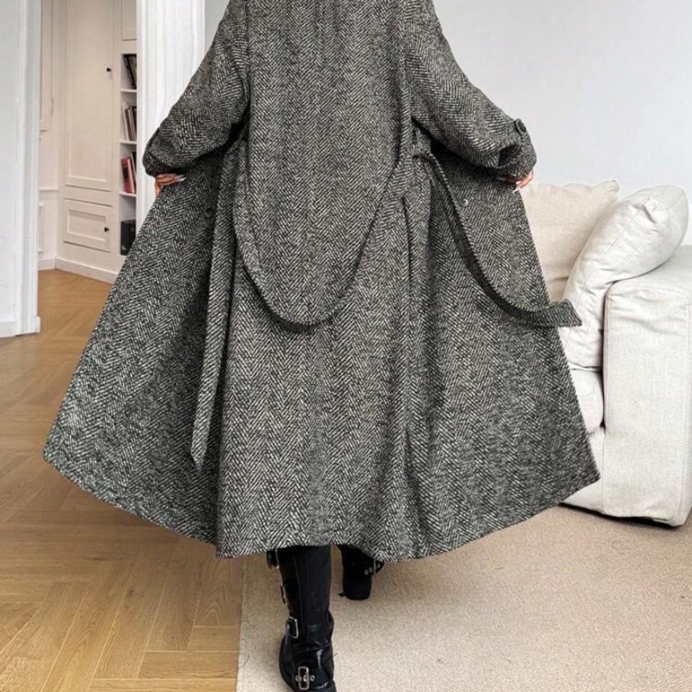 Trench Coat - Picture 3 of 5